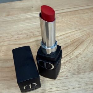 Rouge Dior Forever Transfer-Proof Lipstick color #999